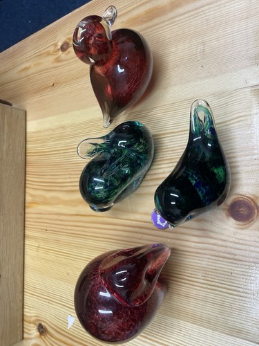 Wedgewood glass animals