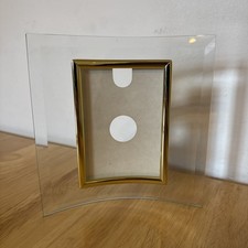 Curved Glass Photo Frame for 5