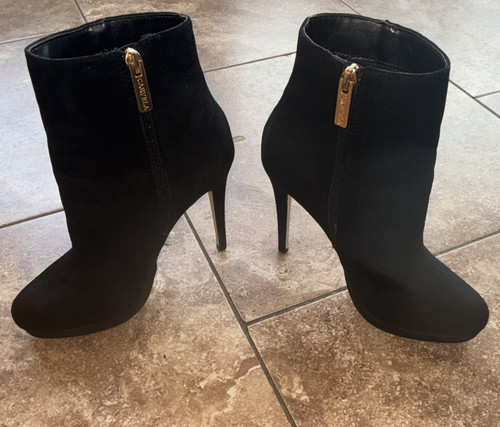 Carvela black suede ankle - black,