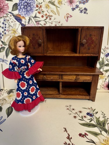 Vintage doll house - house, welsh