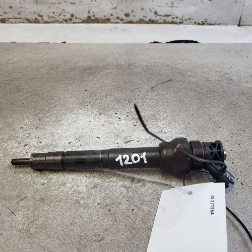 Jaguar x760 fuel injector - jaguar,