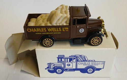 Corgi morris truck charles - corgi,