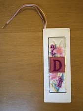 Ekard Embroidered Floral