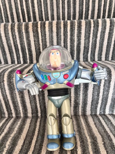 1999 disney buzz lightyear - 1999,