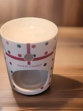 Yankee Candle  Present Red Ribbon Melt Warmer Christmas