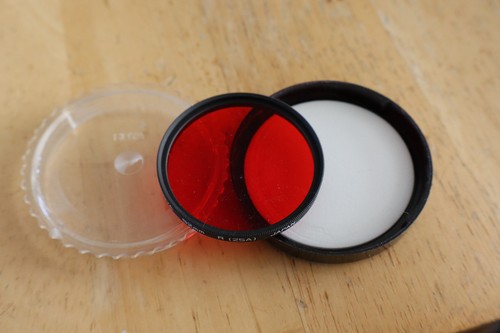 Hoya 52mm red lens - r,
