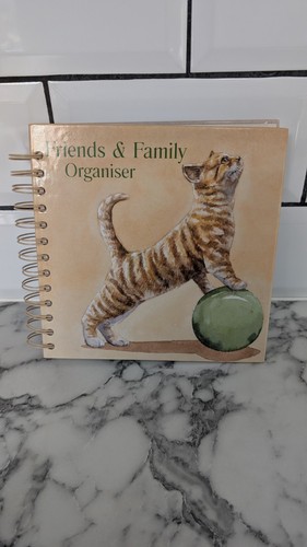 Friends and family - family, neutral
