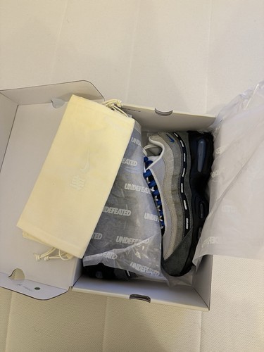 Nike undefeated bcfc - x,