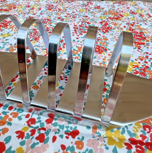 Four slice toast rack - four, old