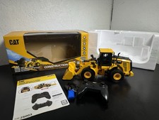 Diecast Masters 25003 1/24 R/C Caterpillar 950m  Wheel Loader Radio Control Ex