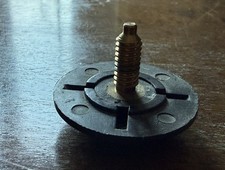 Screw mount For Satellite