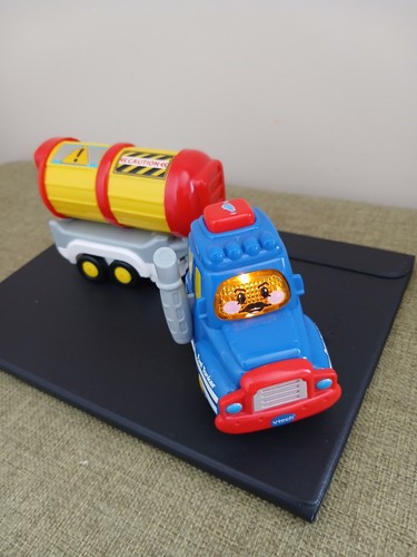 Vtech toot fuel tanker - fuel,