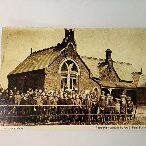 Vintage w postcard of - b, &