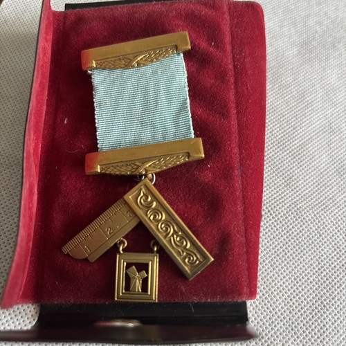 Masonic craft lodge - lodge, past