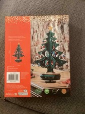 Musical Christmas Tree, 28