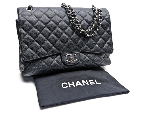 Authenticated chanel black - authenticated,