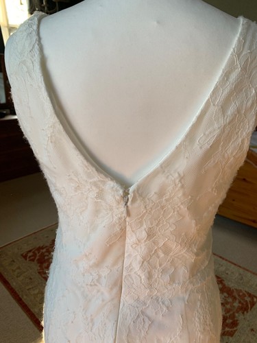Sample vera wang wedding dress - vera,
