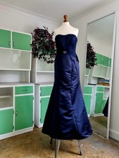 Veromia Navy Bridesmaid Evening Dress with Sweetheart Neckline