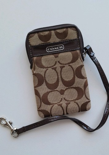 Coach signature logo - signature, canvas