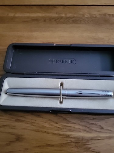 Vintage parker frontier - vintage, ct