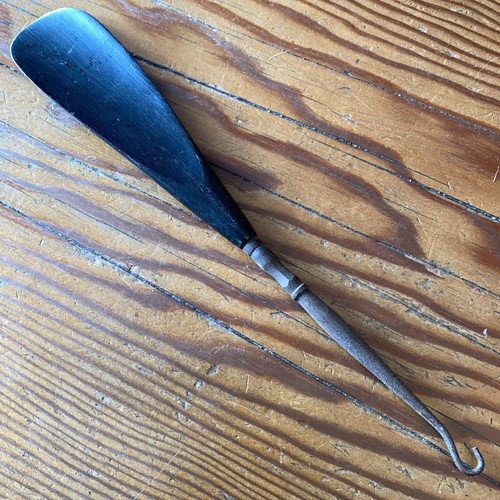 Antique black real - antique, ebony