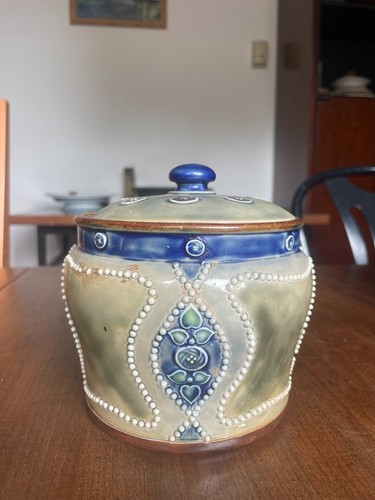 Royal doulton lambeth - royal,