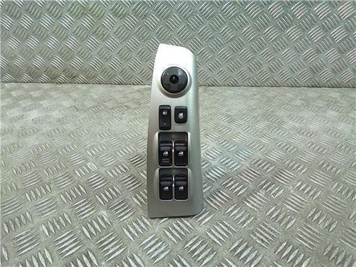 4834931110 left front window - ,