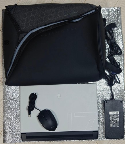 Dell alienware m17 - dell, gaming