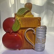 MILLER STUDIOS COLLECTABLE