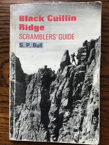 Black cuillin ridge - black,