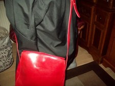 A Firenze red shoulder bag