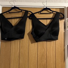 NWOT 2  M&S Front Fastening