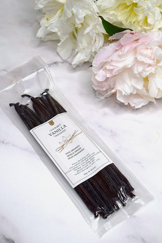 Indonesian vanilla tahitensis - indonesian,