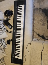 Yamaha Portable Grand NP-30