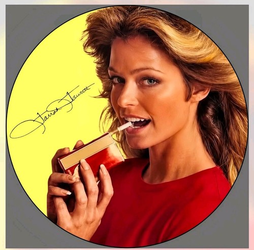 Farrah fawcett pin - farrah,
