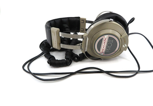 Realistic pro headphones - pro,