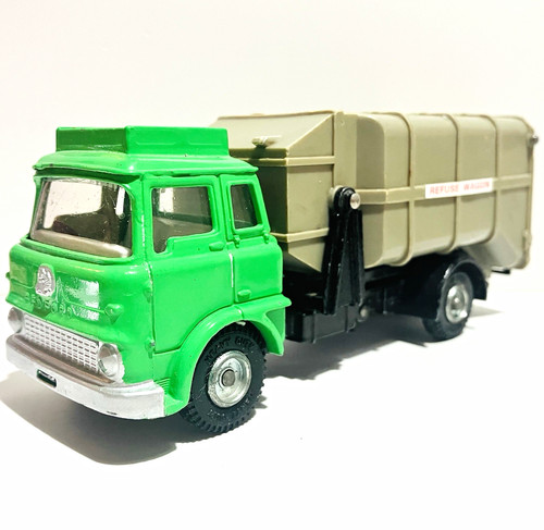 Dinky toys bedford refuse - bedford,