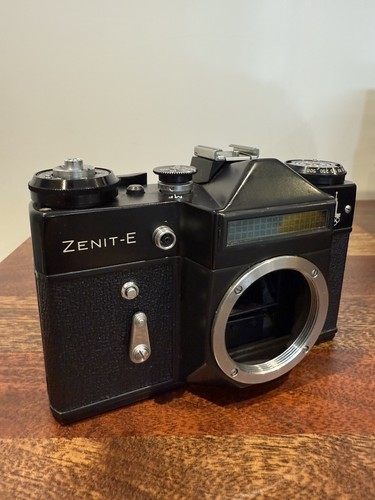 Vintage black zenit 35mm - 35mm, slr