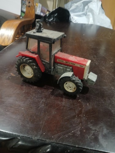 Britains farm toys spares - toys,