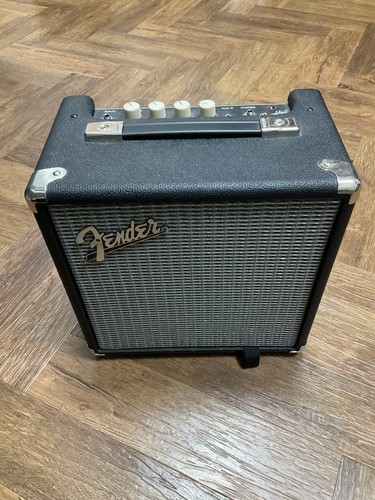 Fender rumble electric bass - 15,