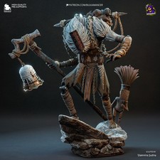 Monoco Resin Figure / Statue