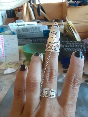 Silver nail armour - silver,