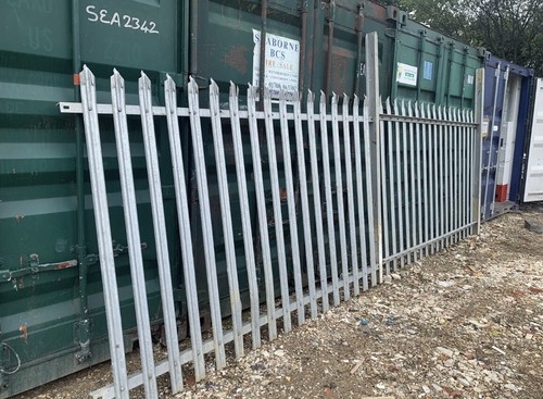 100m palisade fencing - 100m,