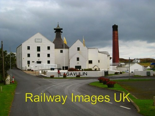 Lagavulin distillery islay - distillery,