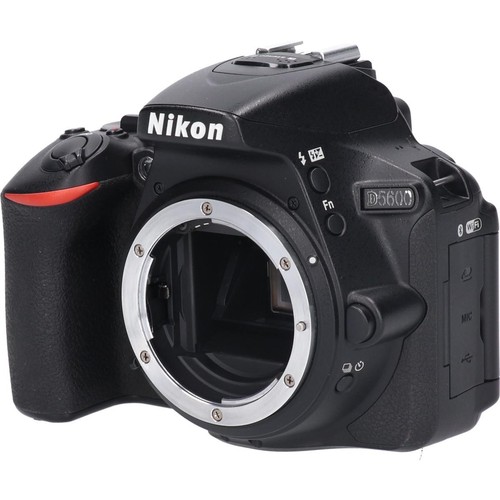 Authentic nikon d5600 - authentic,