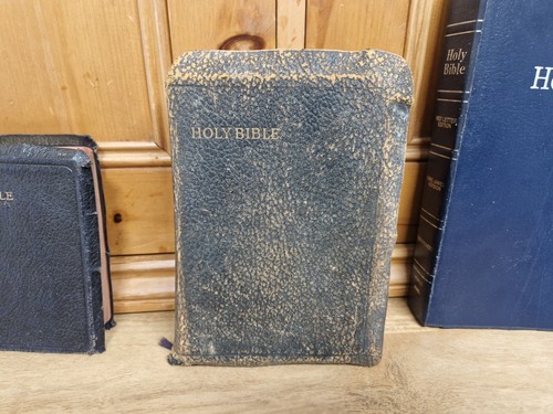 Vintage 1951 collins holy - vintage,