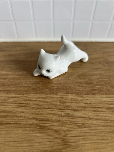 Vintage porcelain white - vintage,