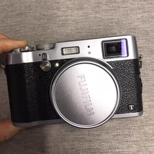 Fujifilm X100T 16.3 MP Compact Digital Camera with 23 mm f/2 Fixed Lens