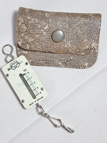 Vintage salter miniature - -,