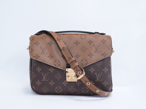 Louis vuitton shoulder bag - louis,